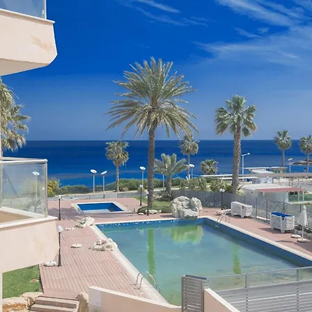 Rent Your Dream Holiday On The Beach, 1209 * פרוטאראס
