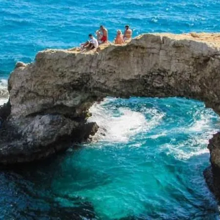 Rent Your Dream Holiday On The Beach, 1209 Villa Protaras